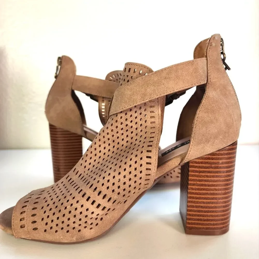 Parker & Sky Suede Heels Size 9
